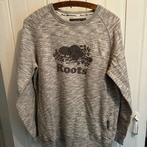 Roots women’s large Heather Gray pullover crew neck Sweatshirt